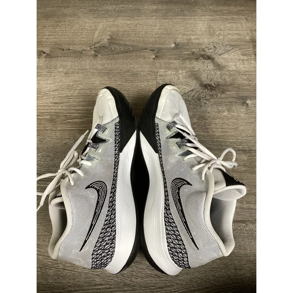 Nike Kyrie Flytrap VI 6 Mens Size 13 Sneakers White Black Shoes DM1125-101